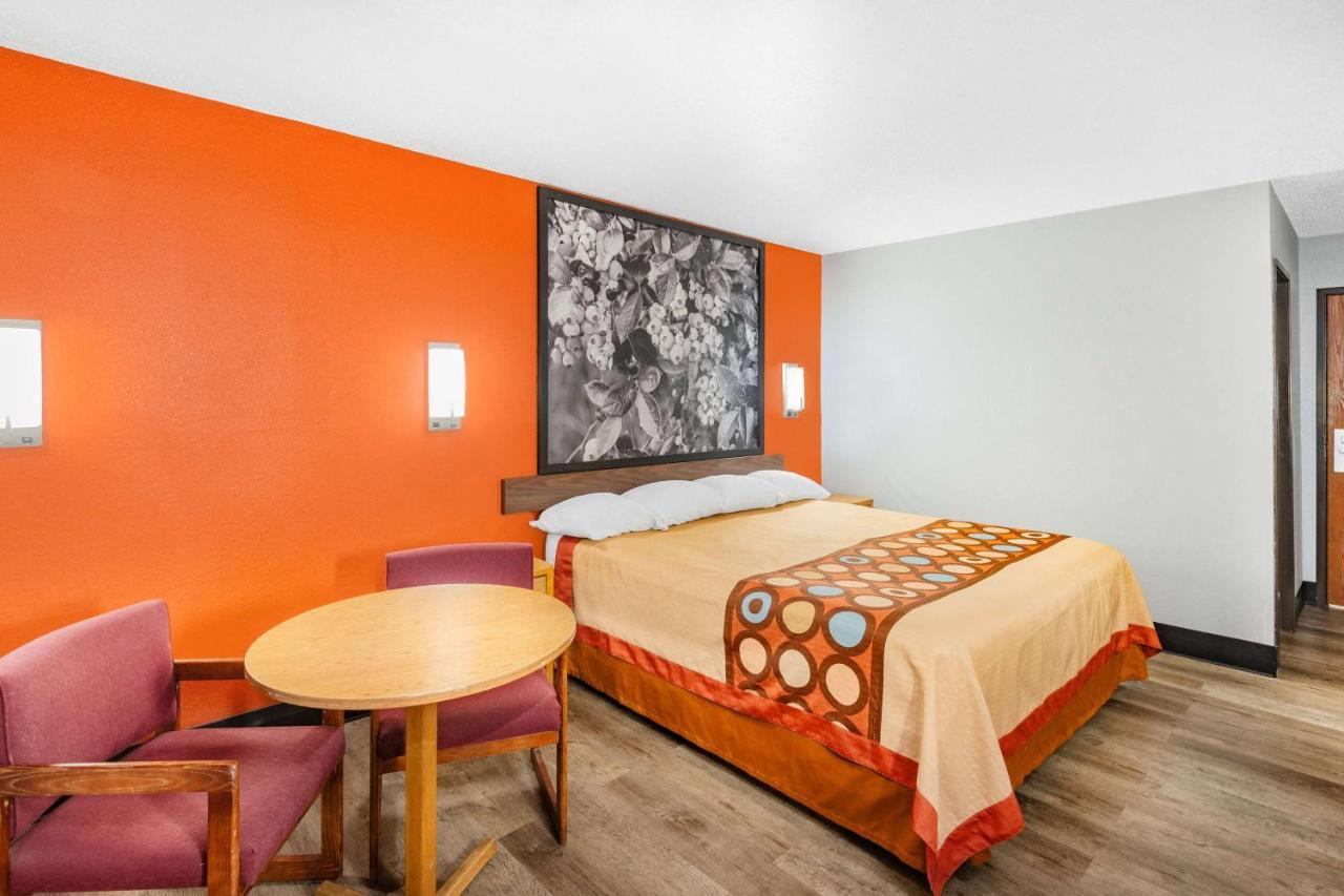 מלון Super 8 By Wyndham Waynesburg מראה חיצוני תמונה