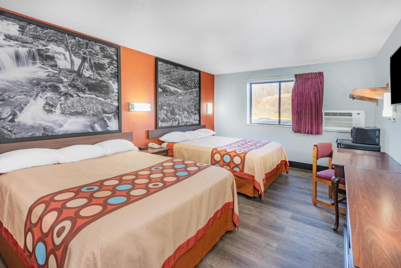 מלון Super 8 By Wyndham Waynesburg מראה חיצוני תמונה